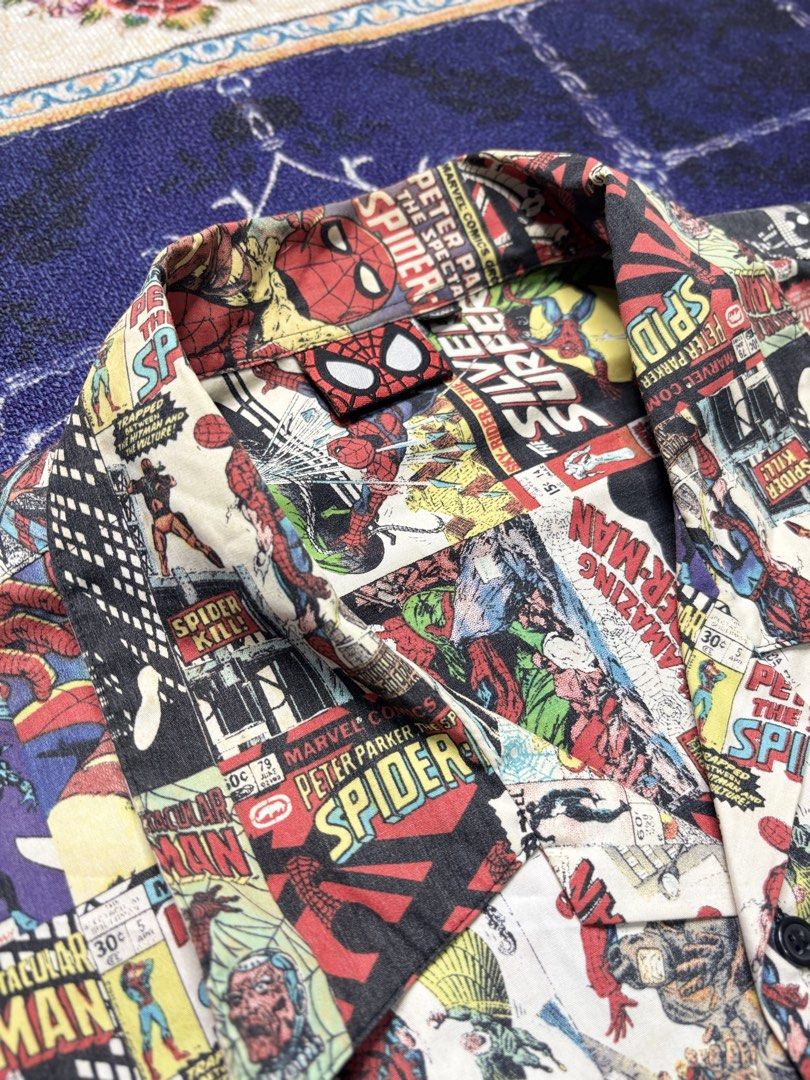 2002 Ecko x Spiderman Vintage AOP Buttondown (Category: Tshirts & Polo Shirts ) located in Valenzuela. Submitted by telagram (Listing ID 1463167482, Image 3). Description: .