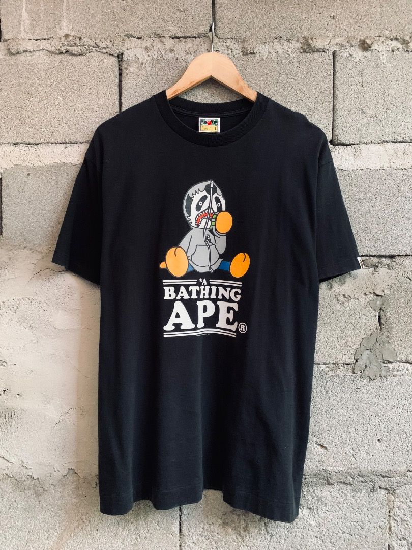 2008 Bape Panda Shirt (Category: Tshirts & Polo Shirts ) located in Tacurong. Submitted by mwloots04 (Listing ID 1463206051, Image 1). Description: Excellent condition Issue: very minor hairlines not visible Single stitch all over 9/10 Colorrate Dimes: 21x30.