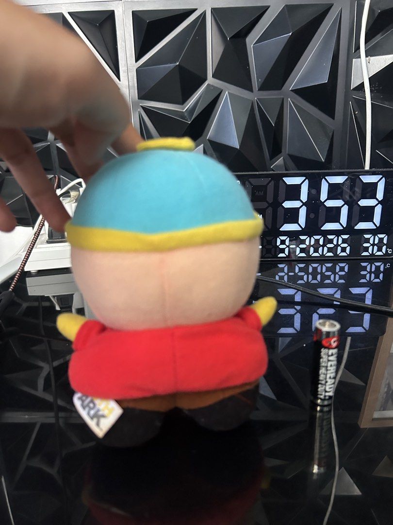 2011 Comedy Central Jemini South Park Eric Cartman Plush 5” (Category: Plushies & Soft Toys) located in General Trias. Submitted by aprilocampo0412 (Listing ID 1463194437, Image 3). Description: 2011 Comedy Central Jemini South Park Eric Cartman Plush 5” Issue sa eyes may tuklap 400 Loc Tanza Cavite.