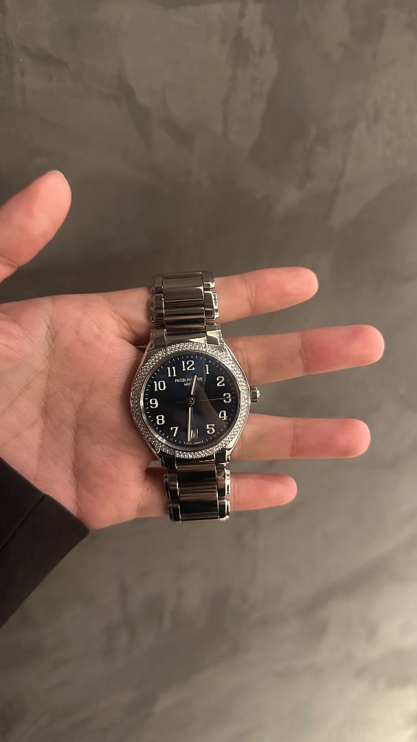 2021 TWENTY 4 BLUE (Category: Women's Watches) located in Makati City. Submitted by thewatchclub_shiela (Listing ID 1463163625, Image 1). Description: 36MM FULL SET.