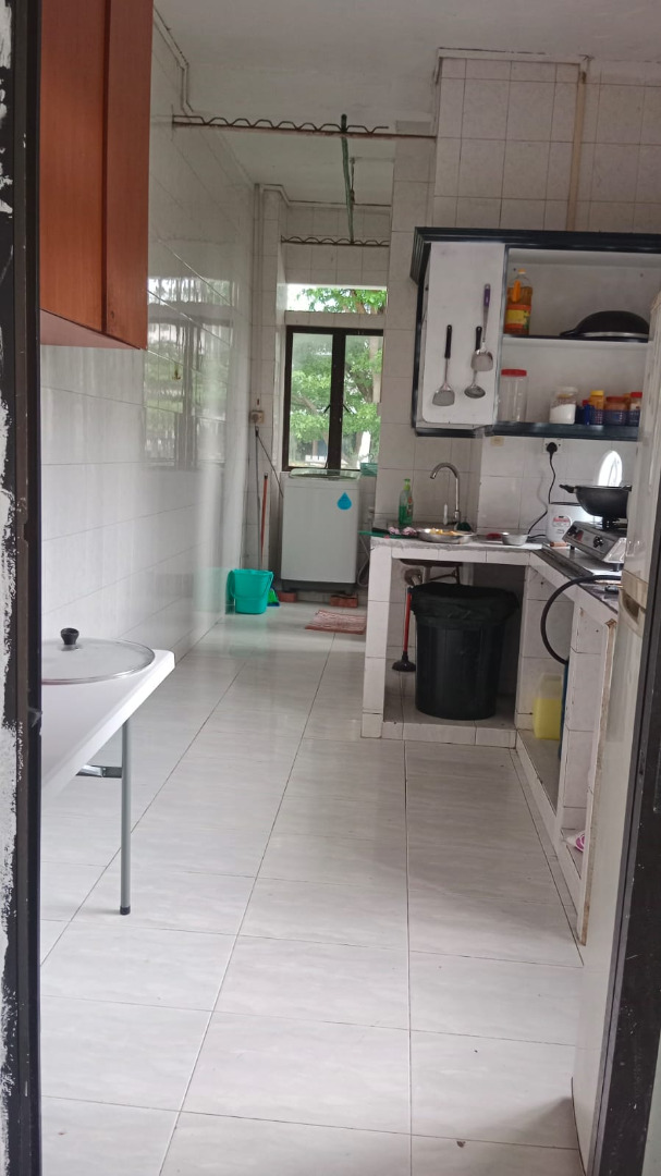 (Category: ) located in . Submitted by sznldm09 (Listing ID 1463182021, Image 1). Description: .