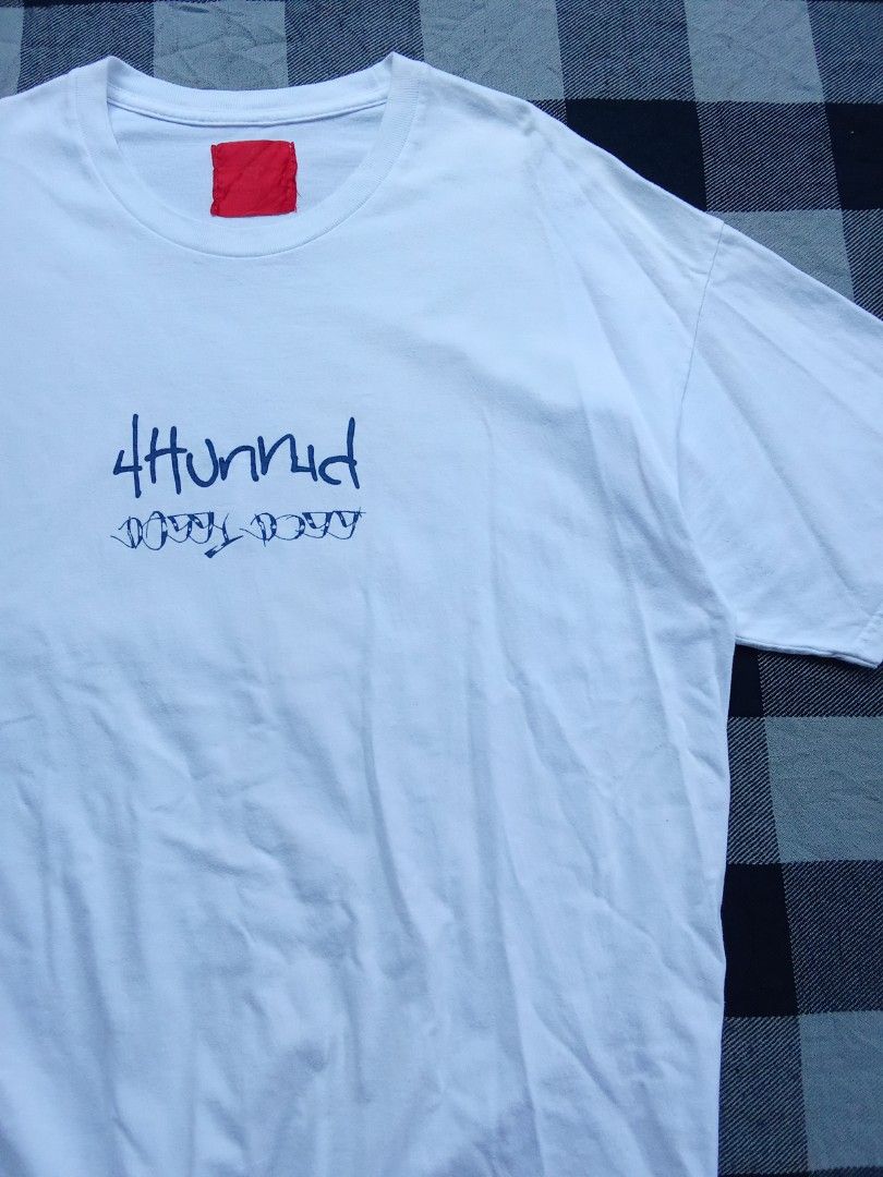 4HUNNID x Snoop Dogg (Category: Tshirts & Polo Shirts ) located in Polomolok. Submitted by timog_high_ice_v2 (Listing ID 1463202838, Image 2). Description: - 4HUNNID x Snoop Dogg - Cool graphics - Large Fitting .