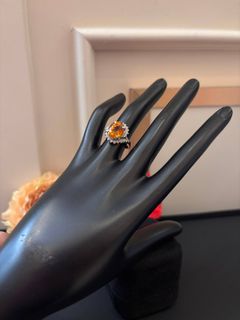 (Category: ) located in . Submitted by luxshare_preloved_ (Listing ID 1463234151, Image 1). Description: .