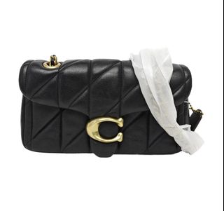 (Category: ) located in . Submitted by conan_fashion (Listing ID 1463215274, Image 1). Description: .