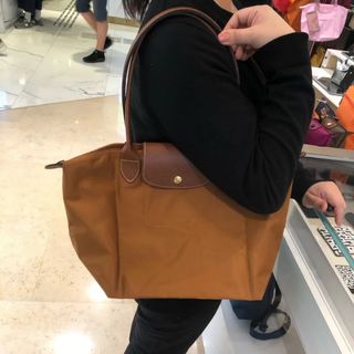 （分類：）位於 。 由 yumiki11077 提交（商品編號 1463144839，圖片 1）。簡介： 。