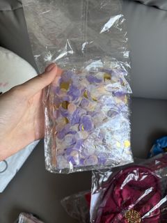 （分類：）位於 。 由 taltallau 提交（商品編號 1463287396，圖片 1）。簡介： 。