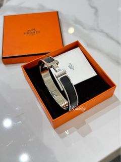 (Category: ) located in . Submitted by ravbery (Listing ID 1463176858, Image 1). Description: .