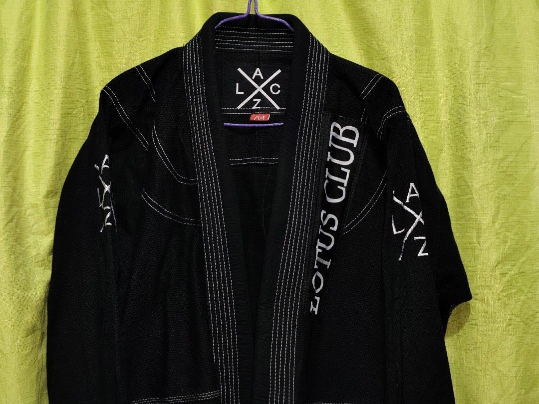 A4 - FUJI x ELEVATED BJJ UPPER ONLY (Category: Combat Sports) located in Taguig. Submitted by mmthriftshop.ph (Listing ID 1463325251, Image 3). Description: 🥋 A4 - FUJI x ELEVATED BJJ UPPER ONLY 💵 1,000.00 + SF ❌ NOT COD/COP. ✅ Payment first policy. 🏷️ Like new condition and no signs of abuse. 📦 Shipping via Lalamove or J&T Express. 💳 Payment through GCash, GoTyme or BPI Bank Transfer..