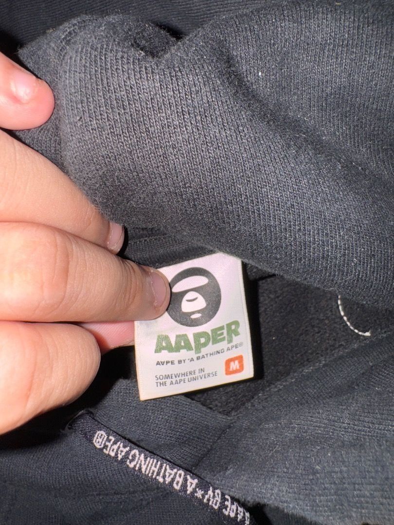 Aape Hoodie (Category: Coats, Jackets and Outerwear) located in San Pedro. Submitted by kastensss (Listing ID 1463321069, Image 3). Description: - Medium on tag ( 21 x 26 ) - No Issue - Good Condition - Authentic - personal na jacket hindi galing sa ukay - 1500 shipped.