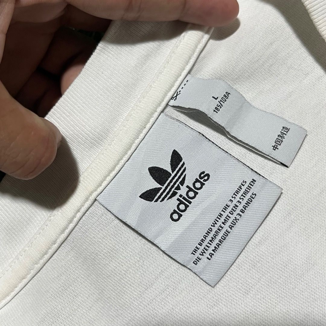 ADIDAS BIG LOGO SHIRT (Category: Activewear) located in Cebu City. Submitted by thriftbrent1 (Listing ID 1463294934, Image 2). Description: GOOD CONDITION ISSUE : NONE ❌❌❌ SIZE LARGE TO XL COLOR RATE : 9.5/10 LOCATION : ARGAO CEBU COURIER: JNT/LBC.