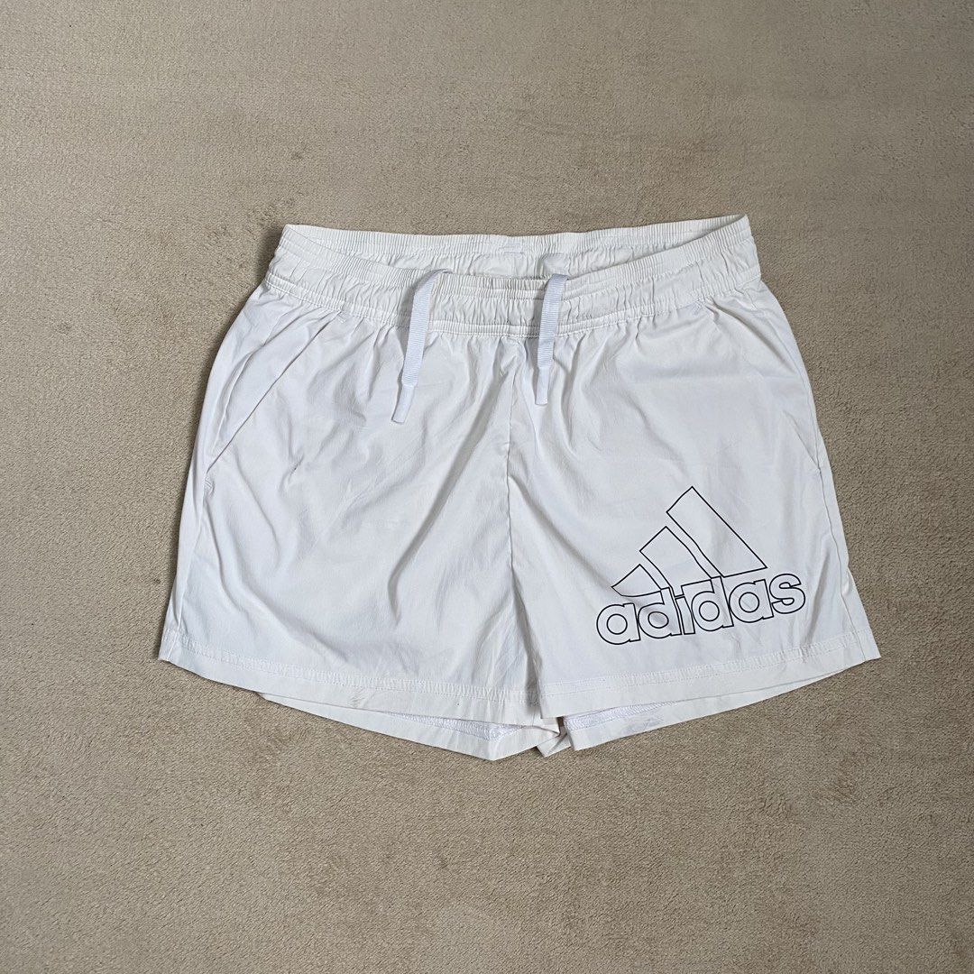 Adidas Big Logo Womens (Category: Activewear) located in Polomolok. Submitted by larnel27 (Listing ID 1463254035, Image 2). Description: - Waist 26-28 - Length 15 - Color rate 9.5 - Flaw: Color blend sa back.
