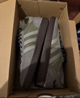 （分類：）位於 。 由 secondhand1134 提交（商品編號 1463221285，圖片 1）。簡介： 。