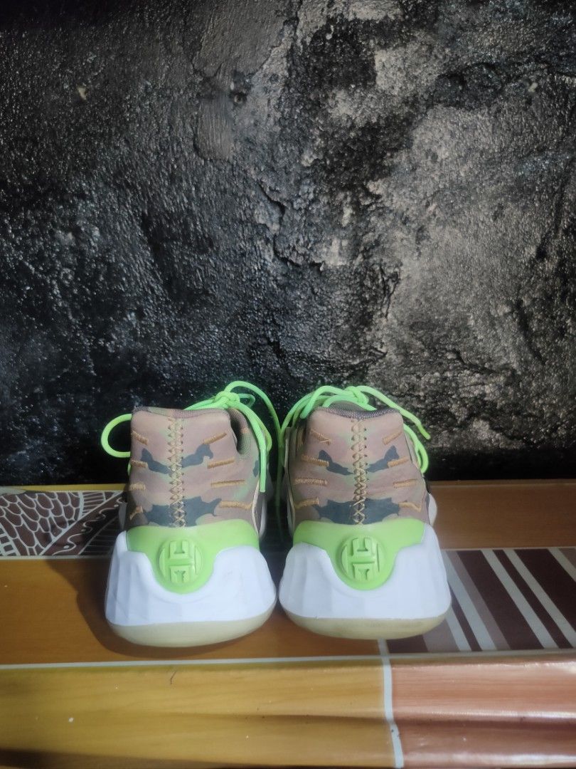 Adidas james harden shoes (Category: Sneakers) located in Daet. Submitted by thriftnidiegz (Listing ID 1463125311, Image 2). Description: excellent condition no heel drag no to drag size 8 us mens.