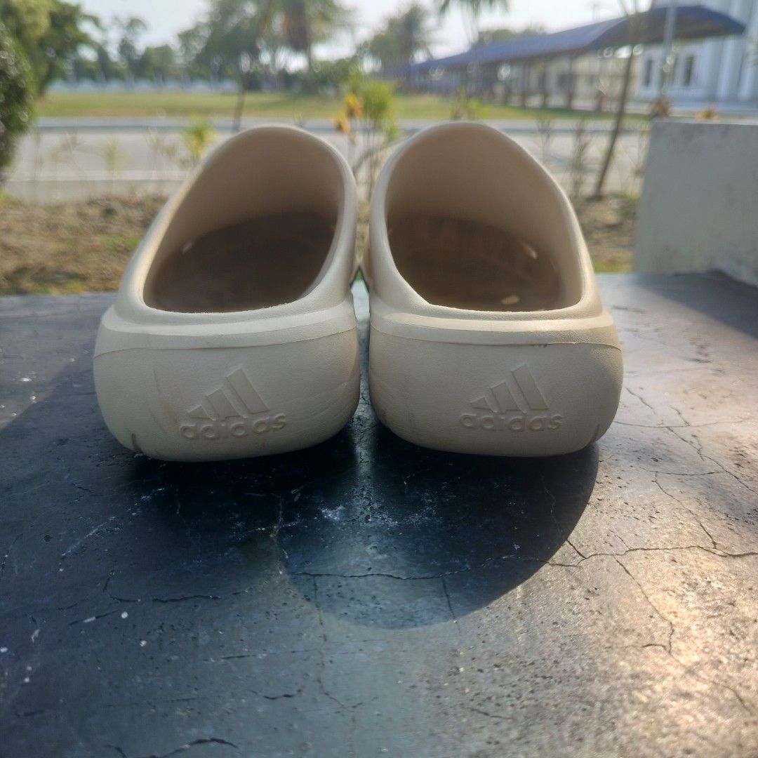 adidas Modern adiFOM FOAM Clog Mules (Category: Slippers & Slides) located in Alabel. Submitted by gee.7thstreetz (Listing ID 1463159850, Image 2). Description: Modern injection - molded foam mules with signature angled ventilation cutouts. clean look. No issue.