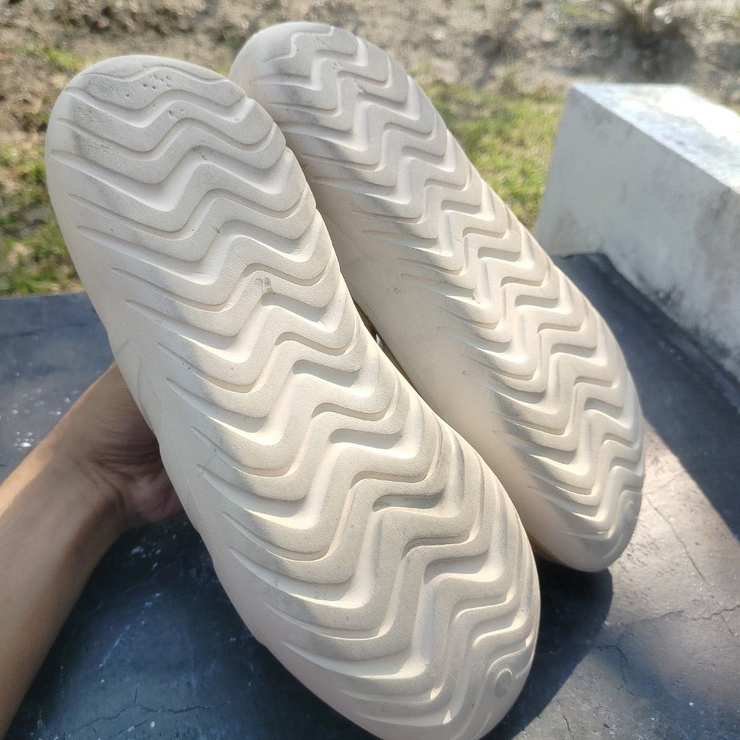 adidas Modern adiFOM FOAM Clog Mules (Category: Slippers & Slides) located in Alabel. Submitted by gee.7thstreetz (Listing ID 1463159850, Image 3). Description: Modern injection - molded foam mules with signature angled ventilation cutouts. clean look. No issue.