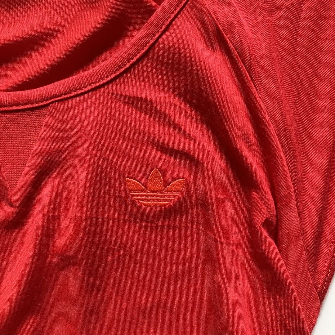 🌼y2k adidas cinch waist trefoil shirt dress• small - medium (Category: Dresses) located in Cagayan de Oro. Submitted by capybara.co.ph (Listing ID 1463159233, Image 3). Description: small - medium L30 B36 - 42 🌺 mine ₱129 | grab ₱179 💓 lock ₱199 ♡ most items are thrifted, so manage your expectations ♡ most items are unwashed & steamed only ♡ no cod ♡ no return, exchange or cancelation ♡ will block & post if no reply or cancelled ♡ mop is marib