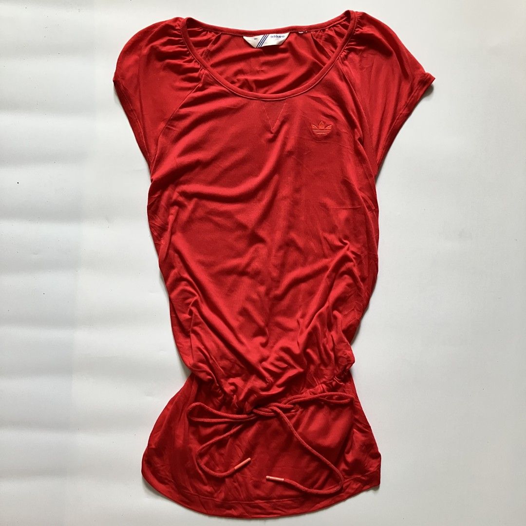 🌼y2k adidas cinch waist trefoil shirt dress• small - medium (Category: Dresses) located in Cagayan de Oro. Submitted by capybara.co.ph (Listing ID 1463159233, Image 1). Description: small - medium L30 B36 - 42 🌺 mine ₱129 | grab ₱179 💓 lock ₱199 ♡ most items are thrifted, so manage your expectations ♡ most items are unwashed & steamed only ♡ no cod ♡ no return, exchange or cancelation ♡ will block & post if no reply or cancelled ♡ mop is marib