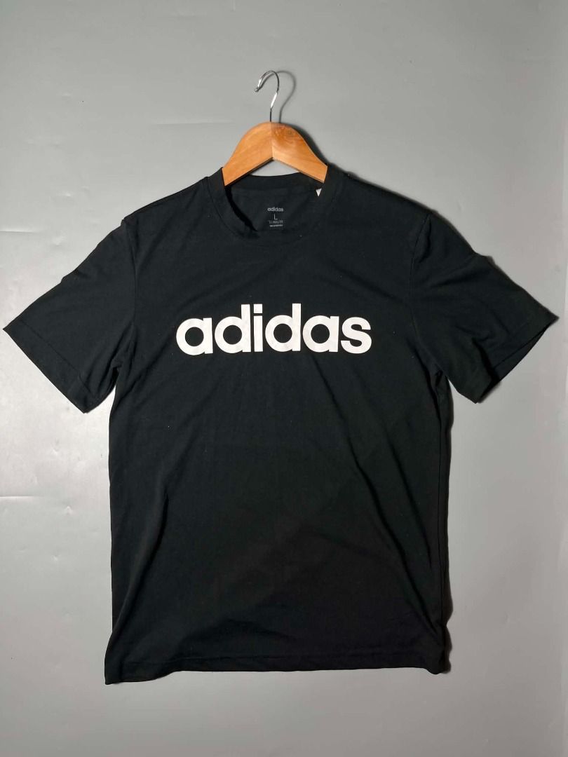 ADIDAS TEE (Category: Formal Shirts) located in General Santos City (Dadiangas). Submitted by arjay_genita (Listing ID 1463160026, Image 1). Description: Adidas ‼️Size Small (19/26) ‼️Excellent condition ‼️Color rate 9.5./10 ‼️No issue.