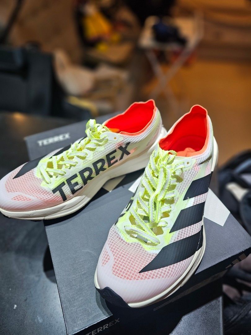 adidas Terrex Agravic Speed 2 – Mint Condition (Category: Sneakers) located in Quezon City. Submitted by gerald_t417 (Listing ID 1463309786, Image 1). Description: adidas Terrex Agravic Speed 2 – Mint Condition US Men's 11.5 / UK 11 / EU 46 Product Code: JS3536 Colorway: FTWWHT / CBLACK / SEIMOR ✅ Used once only ✅ Professionally cleaned after use ✅ Mint / excellent condition ✅ Original box ✅ Authentic adidas Original retail: ₱10,000 Reason for se