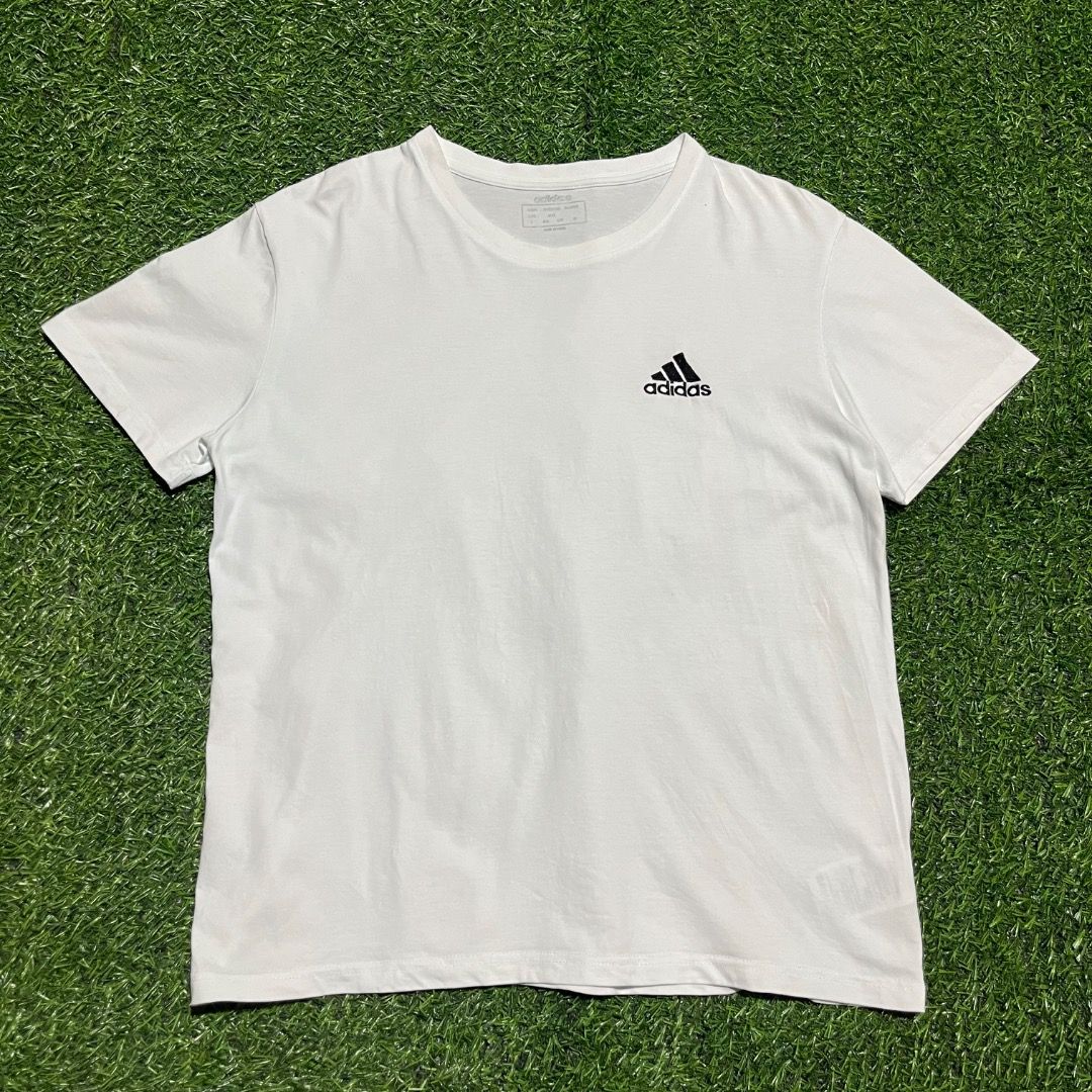 ADIDAS TSHIRT (Category: Activewear) located in Cebu City. Submitted by thriftbrent1 (Listing ID 1463294822, Image 1). Description: EXCELLENT TO AS NEW CONDITION ISSUE : NONE ❌❌❌ SIZE MEDIUM COLOR RATE : 9.8/10 LOCATION : ARGAO CEBU COURIER: JNT/LBC.