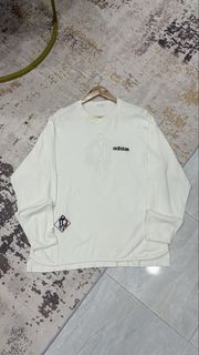 (Category: ) located in . Submitted by thriftbynya (Listing ID 1463288948, Image 1). Description: .