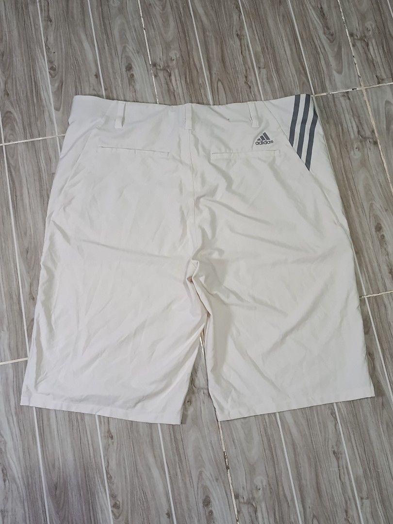 ADIDAS WHITE WOVEN SHORT (freeshipping) (Category: Shorts) located in Quezon City. Submitted by gyl-stop (Listing ID 1463281244, Image 3). Description: free shipping 36-40 x 22 excellent condi cr: 9.8/10 issue: none.