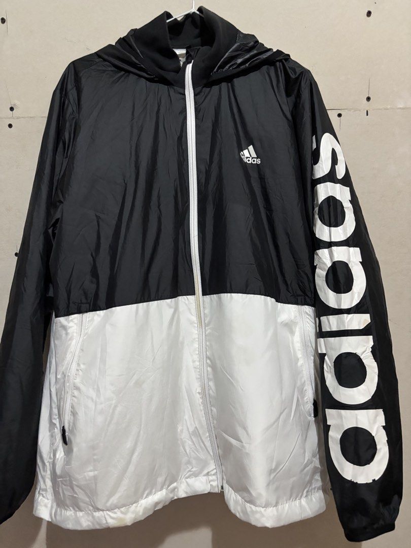 Adidas windbreaker (Category: Coats, Jackets and Outerwear) located in Paranaque City. Submitted by graceyy.rp (Listing ID 1463170966, Image 1). Description: .