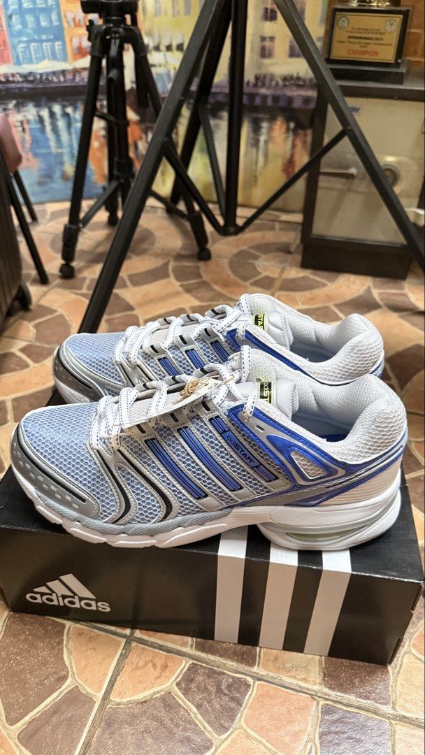 Adistar Control 5 (Category: Sneakers) located in Manila. Submitted by shesells3ashells (Listing ID 1463210270, Image 2). Description: bnew feel free to message for details :).