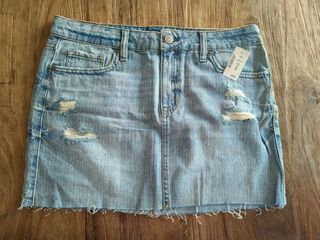(Category: ) located in . Submitted by icloset (Listing ID 1463325204, Image 1). Description: .