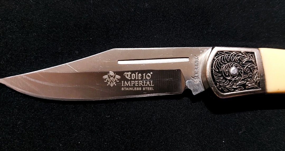 Albainox TOLE10 Imperial Lockback Folding Knife (Category: Knives & Chopping Boards) located in Quezon City. Submitted by manilaboy2888 (Listing ID 1463321974, Image 3). Description: Made in Spain Buck Style Lockback folding knife - Good for EDC Carry - Collectible Item Knife - Sharp with Minor Scratches Transactions Option: -Gcash or Cash Location: Meetup Talipapa Novaliches Quezon City Placido Del Mundo Elementary School Shipping will be should