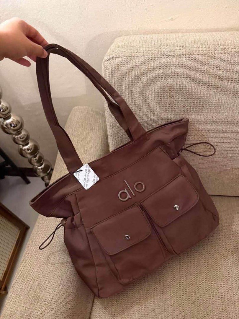 ALO shoulder bag (Category: Shoulder Bags) located in Quezon City. Submitted by stuffs.hellyy (Listing ID 1463245560, Image 3). Description: check last photo for when worn! 🥰 actual photo posted! with tags.