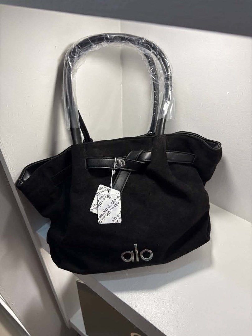 ALO Suede Tote Bag (Category: Tote Bags) located in Manila. Submitted by sanghayamnl (Listing ID 1463119568, Image 2). Description: Vietnam.