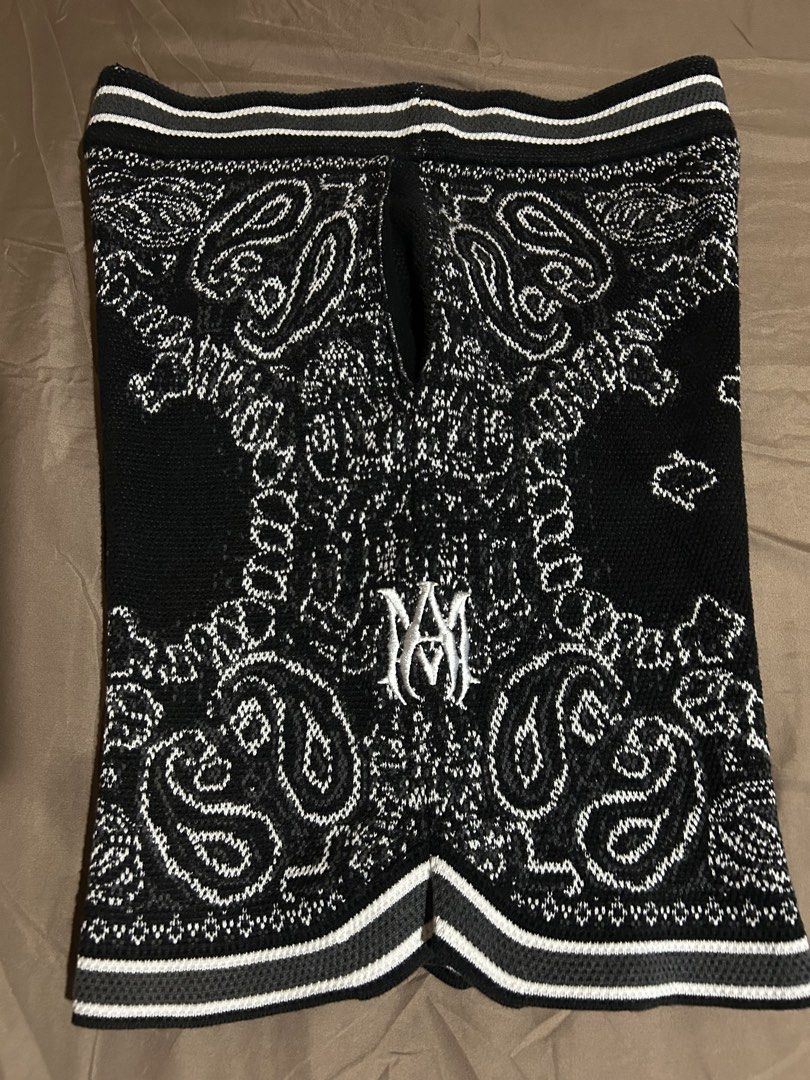 Amiri bandana (Category: Shorts) located in Manila. Submitted by jayson221 (Listing ID 1463228667, Image 3). Description: Amiri shirt Dimes: W:32-38 L:22 Color rate 9.8/10 Issue:missing lace Excellent condition PM🔥.