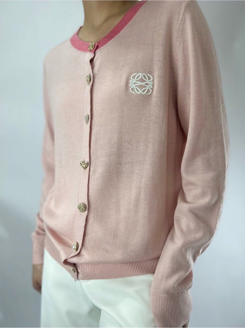 Anagram cardigan (Category: Longsleeves) located in Tacloban City. Submitted by homeresmik34297 (Listing ID 1463325133, Image 1). Description: Large L: 24".