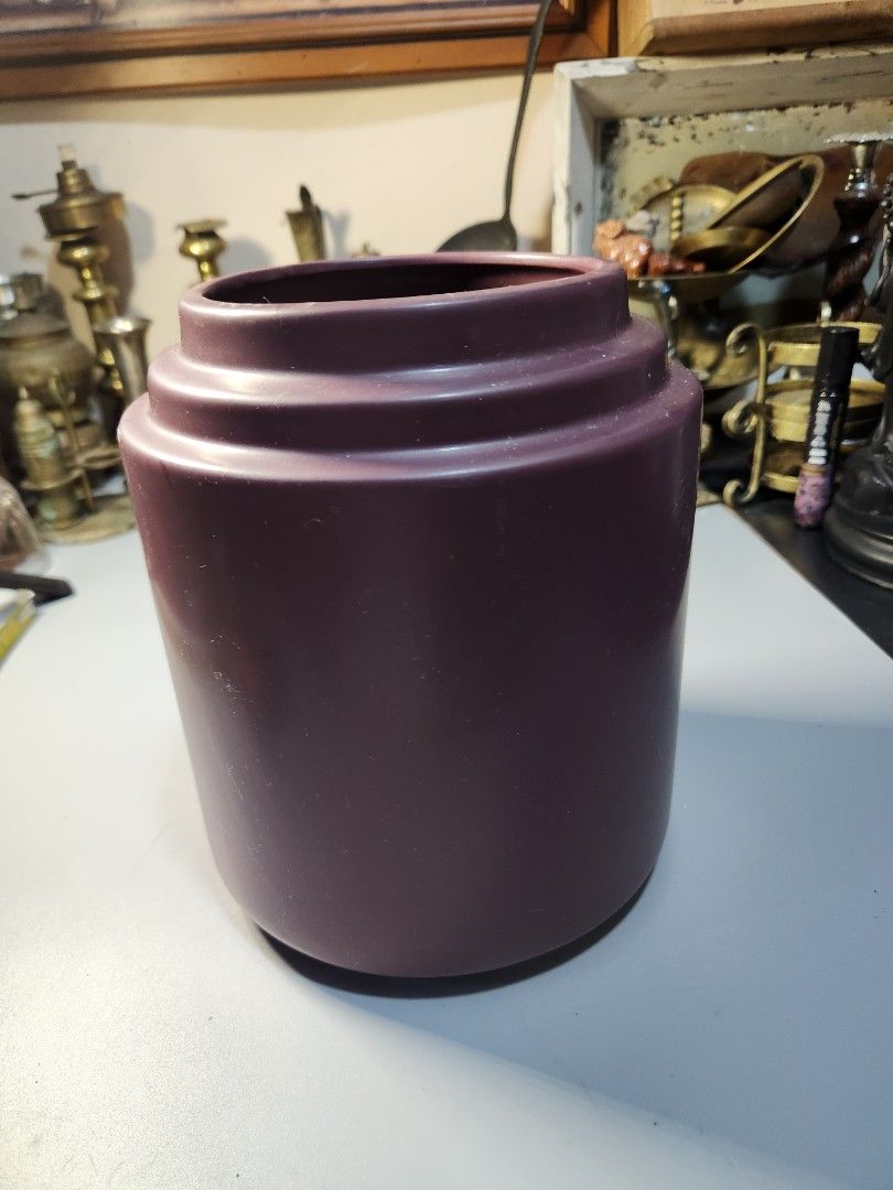 Anko Matte Plum Stacked Ceramic Vase (Category: Food Organization & Storage) located in Baguio. Submitted by tindahanbagtown2600 (Listing ID 1463321764, Image 1). Description: UK Surplus | Japan Surplus Container Items Location: Baguio City, Benguet 2600 Dropping | Meet-Up | Shipping Nationwide.