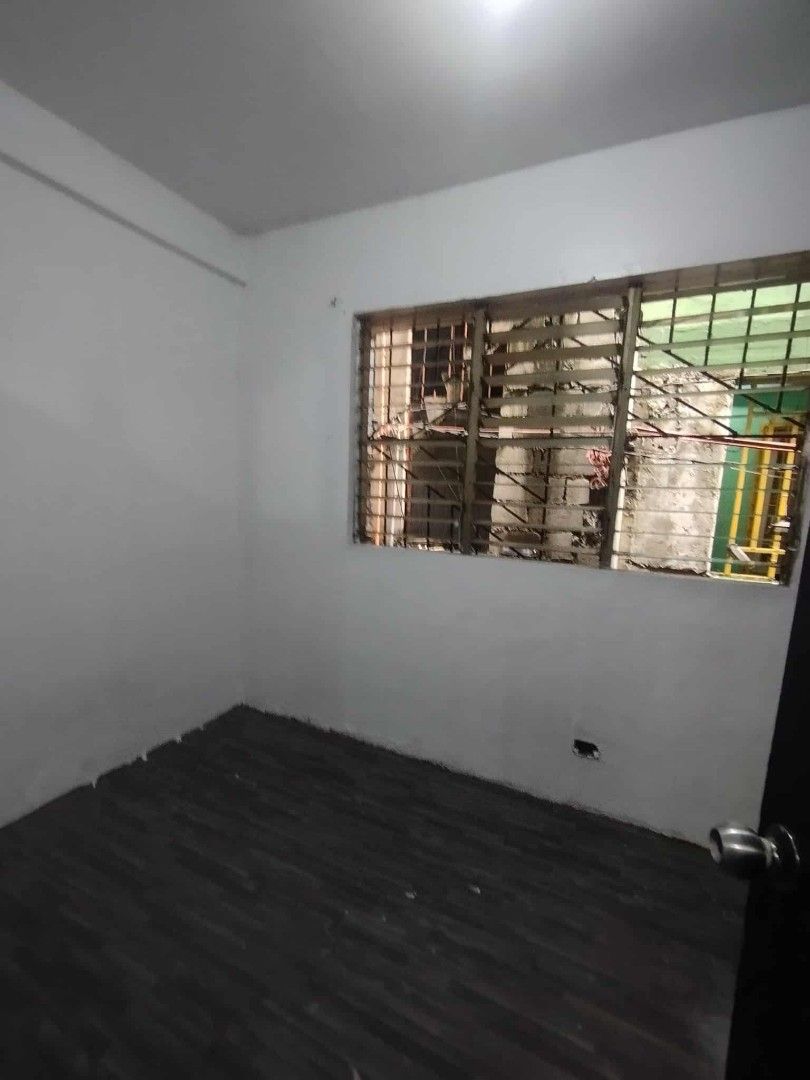 Apartment 2 bedroom (Category: Apartments & Condos) located in Pasay City. Submitted by jen.marasigan (Listing ID 1463251880, Image 3). Description: B4 MAG INQUIRE PKIBASA MABUTI: RUSH!!! PAUNAHAN NLNG PO APARTMENT 2 STOREY WITH 2 BEDROOMs with own meralco and mayynilad bills 2451 tramo st barangay 60 pasay city 09307312285 look for bless very CONVENIENT TO ALL PAGLABAS MO NG HOUSE LHT NG NNIDS MO MABIBILI MO 24/7 STORE, RESTAURANT JIP. KONTING K