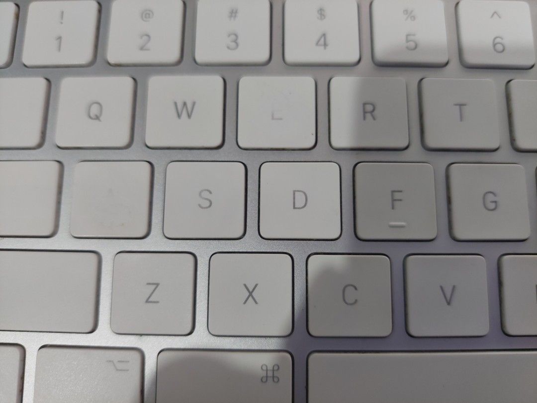 Apple Magic Keyboard with Numpad (Category: Computer Keyboard) located in Cainta. Submitted by ceejay.lim (Listing ID 1463156417, Image 3). Description: - Apple Magic Keyboard with Numpad - Wired keyboard - Perfect for Mac users - Tested and confirmed working,videos available.