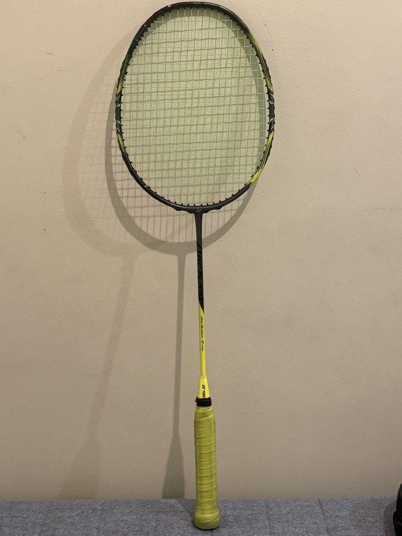 Arcsaber 7 pro (REPAIRED) (Category: Racket and Ball Sports) located in Paranaque City. Submitted by nipashut (Listing ID 1463305903, Image 1). Description: Arcsaber 7 pro. Already repaired.