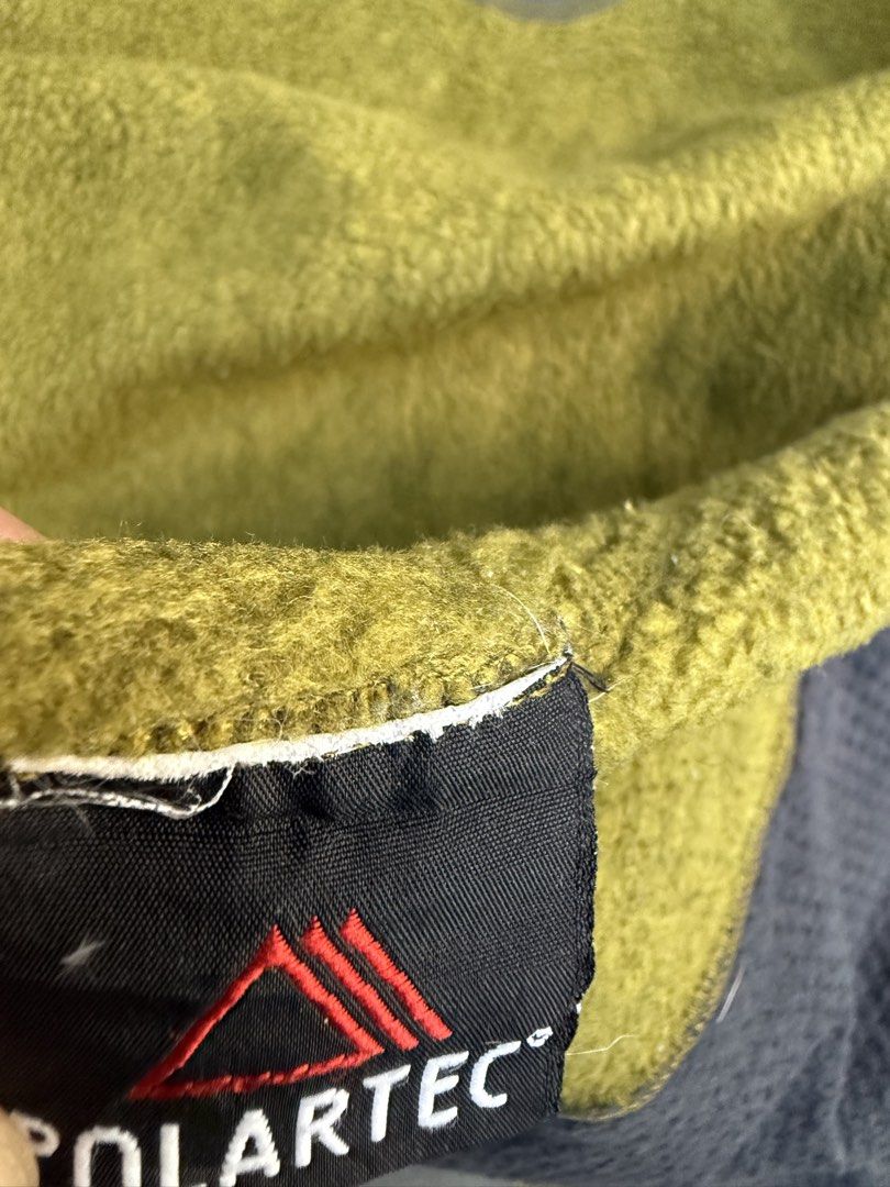 Arc'teryx Polartec Covert Hoodie (Category: Coats, Jackets and Outerwear) located in Quezon City. Submitted by though.bare (Listing ID 1463238073, Image 3). Description: Fits L up to XL for Men In worn condition, major flaw is lints. Main zipper also unravels with little force Width : 25" Length : 27" Sleeve : 24" Shoulder : 21" No when-worns. Listings not marked sold/reserved are available. These are preloved/used items, manage expectations. Vis