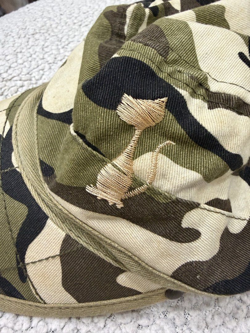 Army Cap (Category: Hats & Beanies) located in Pasig City. Submitted by jgbeautique (Listing ID 1463238127, Image 2). Description: RFS: Ive got too many caps already.