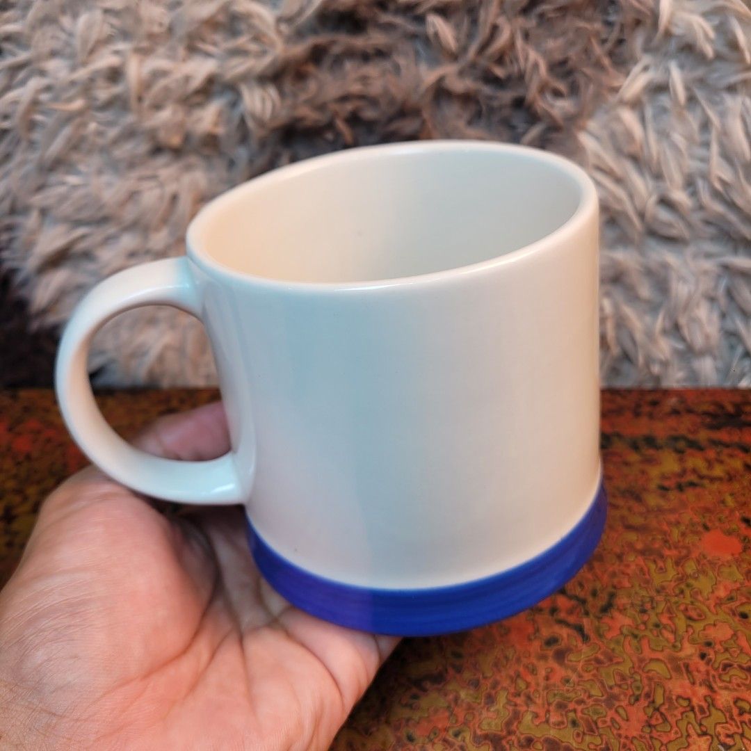 Around half kilo Embossed Lemon Citrus Mediterranean Ceramic Mug. (Category: Coffee & Tea Tableware) located in Pasig City. Submitted by hoa_japan_surplus_32023 (Listing ID 1463187965, Image 3). Description: 5.5x4 inches, approx. ❌️NON-COD ✅️ PAYMENT FIRST POLICY ✅️ FIRST TO PAY _____________________________________________ ‼️SHIPPING OPTION‼️ 📌Flash Express, J&T, Gogo Express, Lalamove or Personal Pick-up Location: PASIG CITY __________________