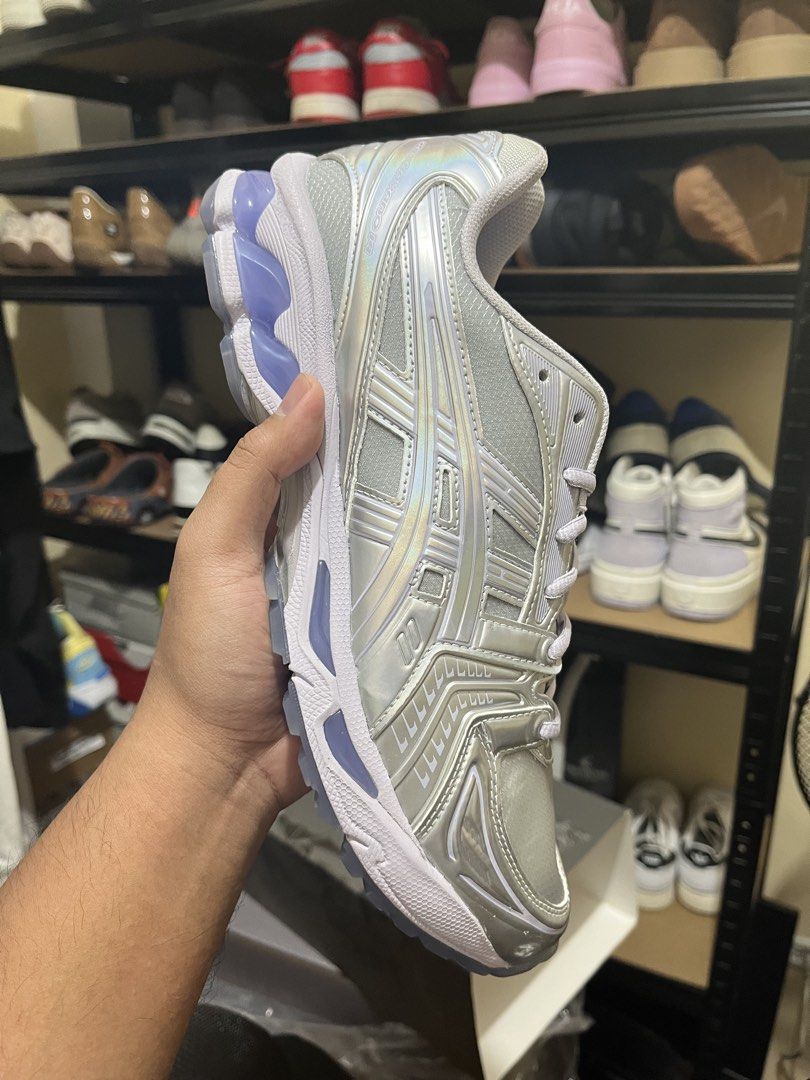 Asics x Kith x Marvel Gel-Kayano 14 “Silver Surfer” (Category: Sneakers) located in Mandaluyong City. Submitted by pepitomanaloto_777 (Listing ID 1463206358, Image 2). Description: WTS! (ptpa) Asics x Kith Gel-Kayano 14 Marvel “Silver Surfer” Brand new (fitted only) Size: 11 Price: 18,000 Location Mandaluyong 📍 MOD: Grab/Lalamove/JNT 🚚 MOP: Gcash/Bdo Transfer 💳 No return/Exchange/Refund ❌ No COD/COP Transaction ❌ Need 50% DP for reservation (N
