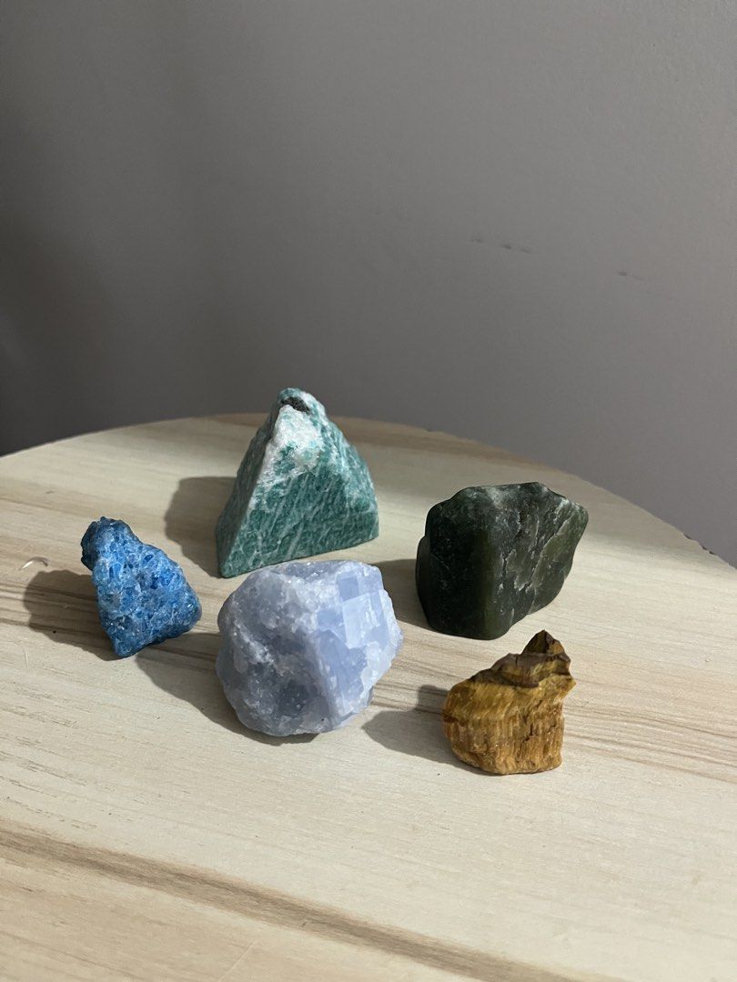 Assorted/Mix Raw Crystals (Category: Precious Stones) located in Marikina City. Submitted by _project.quartz (Listing ID 1463230190, Image 2). Description: Take all for 400 only ✨ Reducing my personal collection due to limited storage. These pieces were just newly acquired this month. High quality unless otherwise stated. Priced super low & beginner-friendly. Lots of freebies included ✨ Check my profile for more crystal sale 💎.