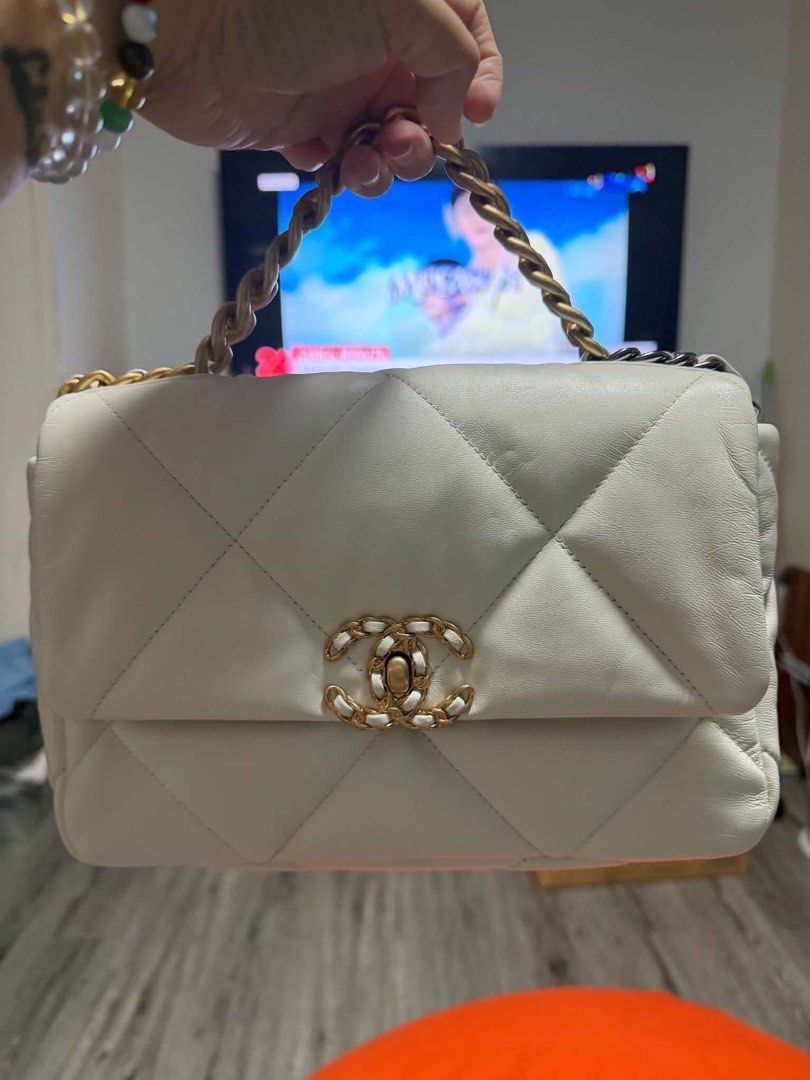 Authentic Chanel (Category: Luxury Bags & Wallets) located in Manila. Submitted by chloe_luxuries (Listing ID 1463127992, Image 1). Description: Guaranteed Original Chanel C19 small Still in very good condition Comes with card and dustbag Pm for more details.