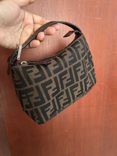(Category: ) located in . Submitted by anything_bags21 (Listing ID 1463241759, Image 1). Description: .