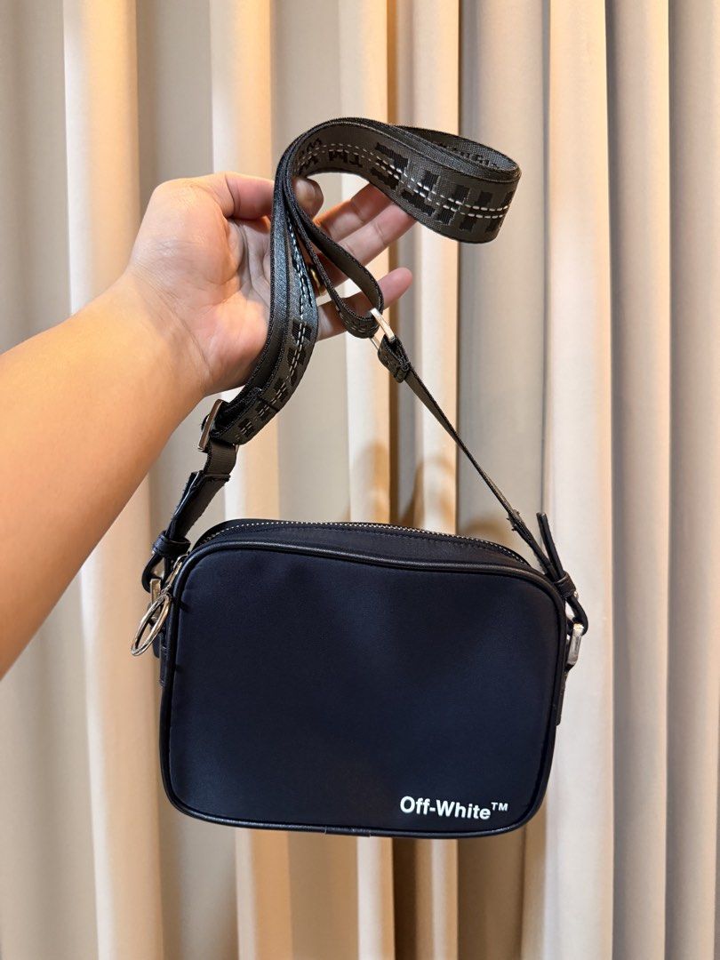 Authentic Off-White Cam Bag (Category: Sling Bags) located in Candaba. Submitted by beyondcollection (Listing ID 1463130908, Image 1). Description: - authentic - like new - open for video call - no COD - no COP - candaba, pampanga.