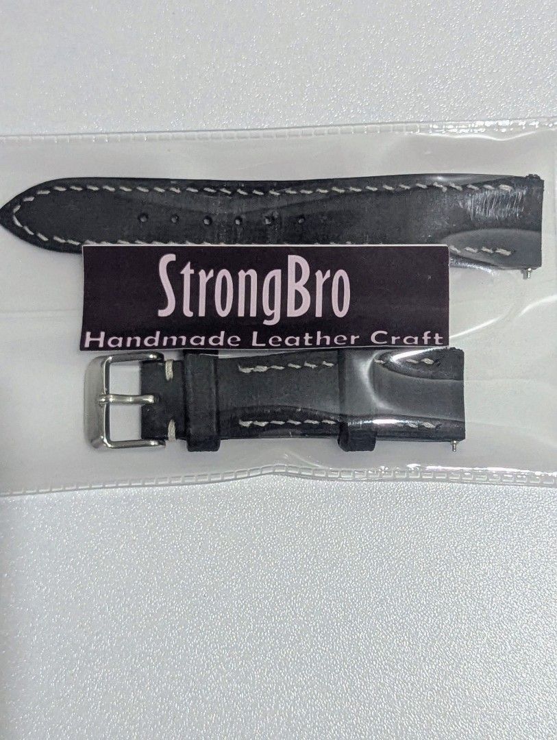 Babele Dark Gray custom straps by Strong bro custom 19mm (Category: Men's Watches) located in Manila. Submitted by lemmor12 (Listing ID 1463287494, Image 2). Description: Babele dark gray custom straps by Strong Bro with quick release spring bars 115mm / 65mm 2nd pic fitted on my Tudor Black bay 36 Dm if interested.
