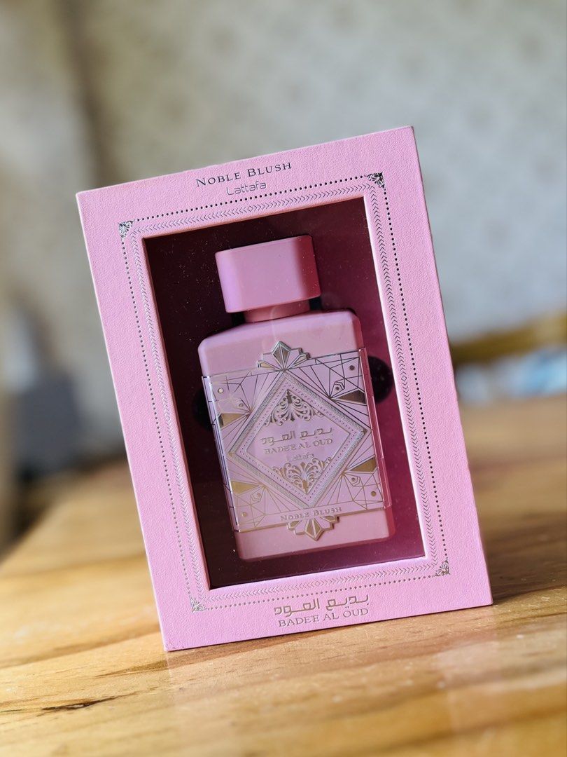 Bade'e Al Oud Noble Blush Eau de Parfum 100ml (Category: Fragrance & Deodorants) located in Bacolod City. Submitted by vintage_vogue6100 (Listing ID 1463244839, Image 2). Description: - Bade'e Al Oud Noble Blush Eau de Parfum - few sprays missing less than 5ml - 100ml bottle - Includes original pink gift box - Ideal for gifting or personal use - Proudly made in the U.A.E..