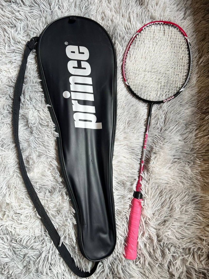 Badminton Rackets (Category: Racket and Ball Sports) located in Davao. Submitted by marcomorz (Listing ID 1463240368, Image 3). Description: badminton rackets for sale price range 1,350 to 1,650 in good condition minimal scratches from japan location matina davao shipping nationwide..