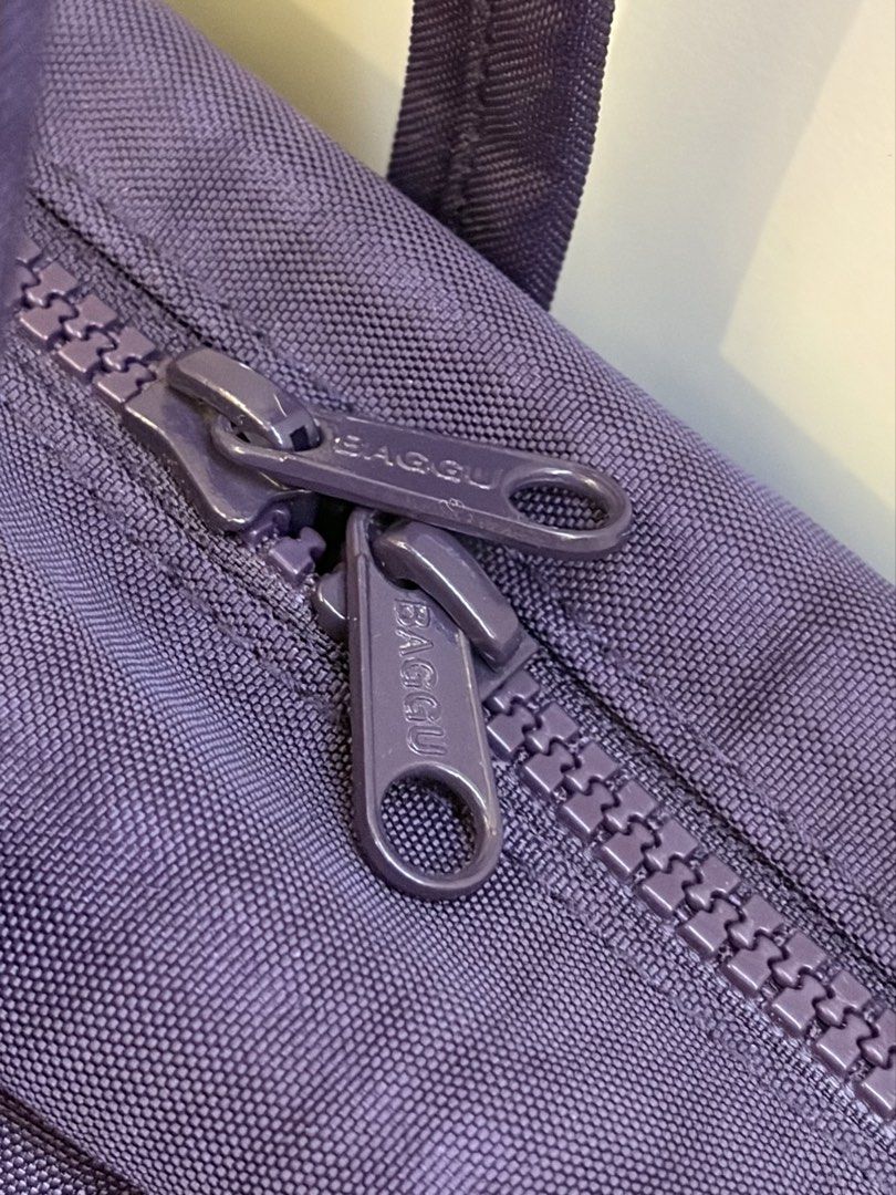 BAGGU Bowler bag in Fig (Category: Shoulder Bags) located in Manila. Submitted by niks.fits (Listing ID 1463240750, Image 3). Description: Bought from Certified Calm Used once!! RFS: impulse purchase hehehe.